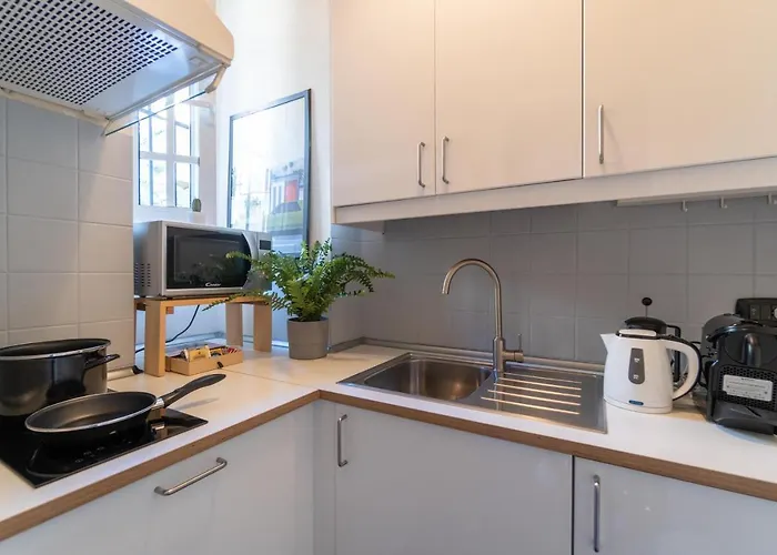 200 Metri Da Porta Susa Piano Ri-alzato Wifi Appartement Turijn
